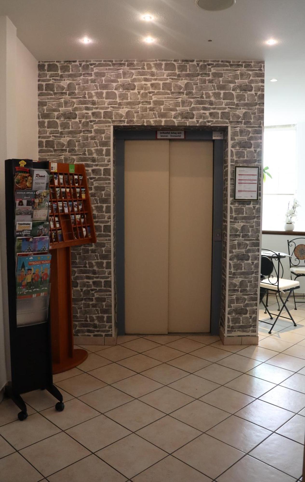 Hotel Haarener Hof Bad Wünnenberg Kültér fotó